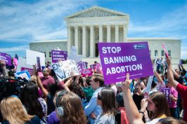 États-Unis : vers une interdiction de l’avortement ?