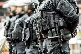 La loi sûreté anti-terroriste aux prismes de l’ordre constitutionnel : surveiller sans punir
